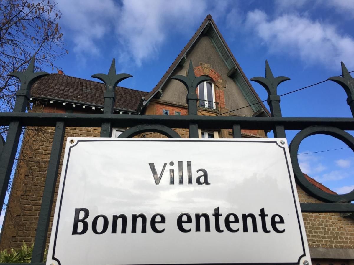 Villa Bonne Entente Donchery Екстериор снимка
